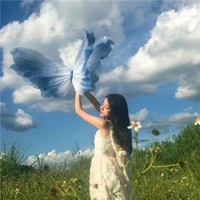 老艺术家孙女出道颜值引争议，学校展开调查，连日来引热议
